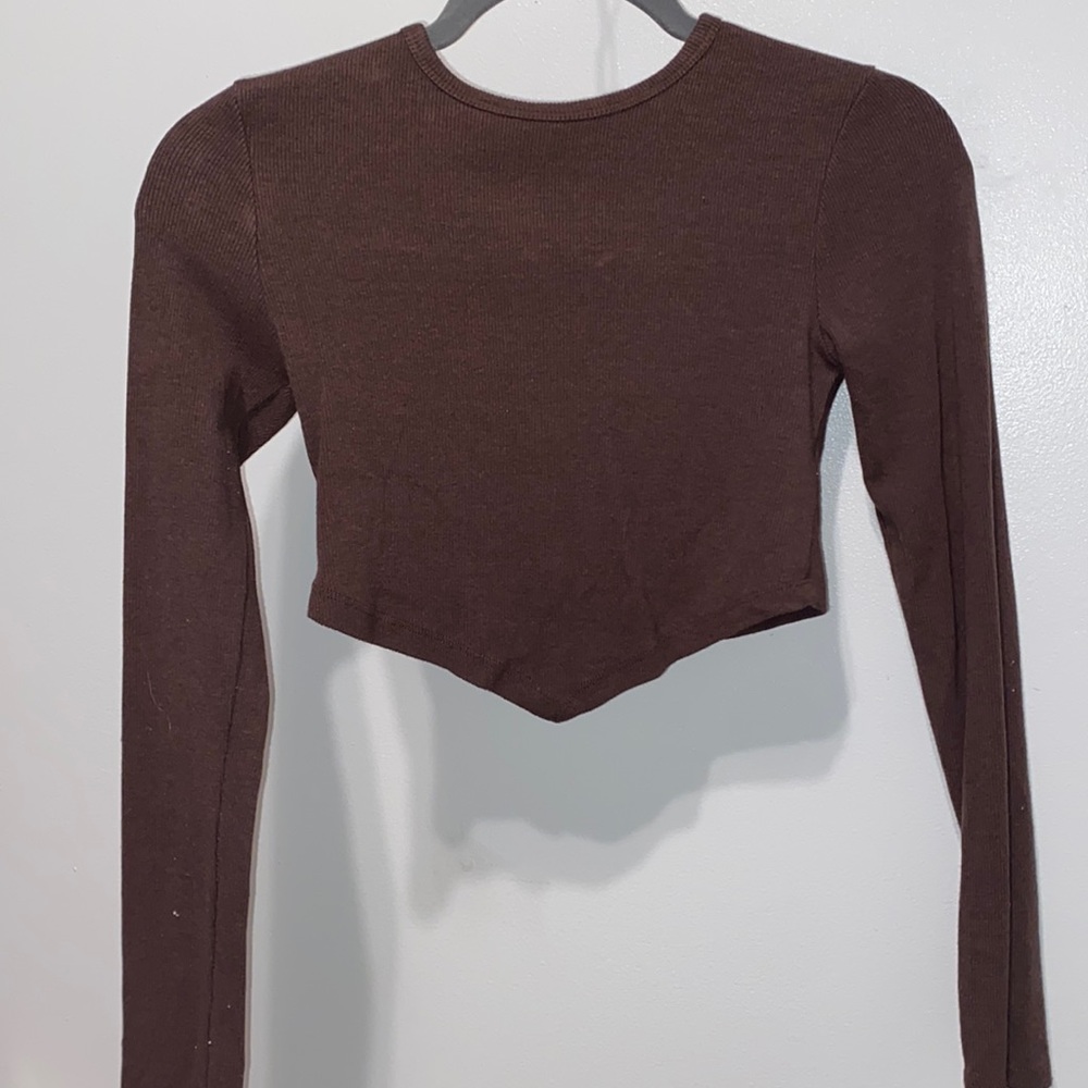 Garage cropped long sleeve